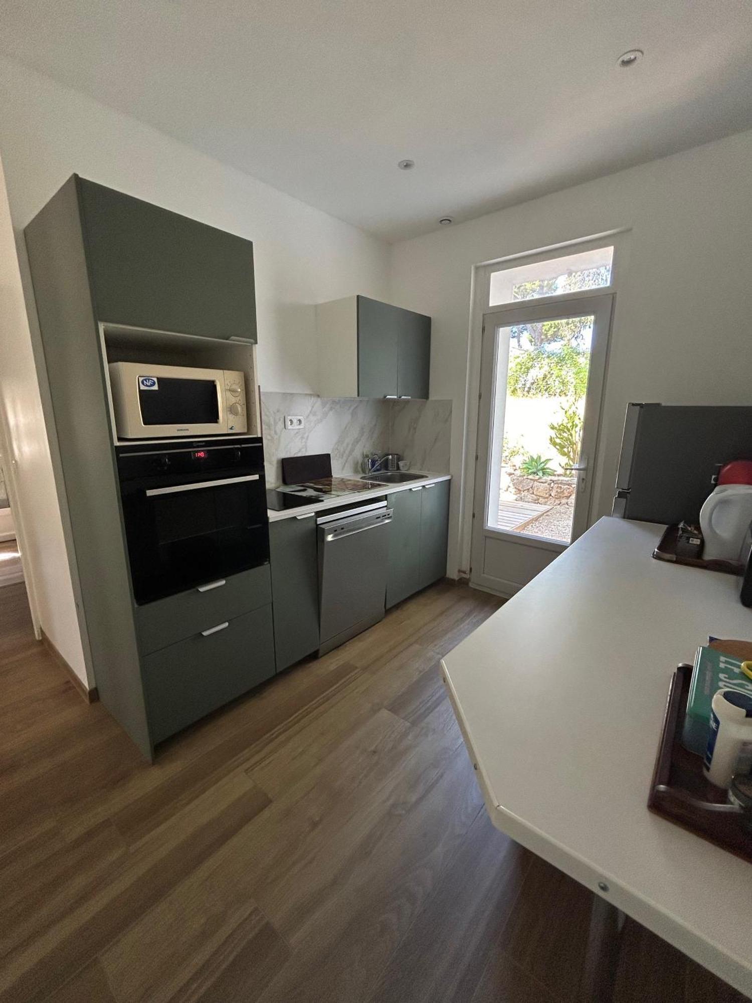 Villa Les Lys 2 La Seyne-sur-Mer Eksteriør billede